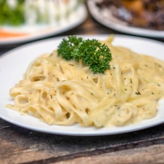 Gorgonzola and Cream Sauce Pasta