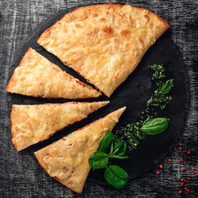 Calzone (Large).