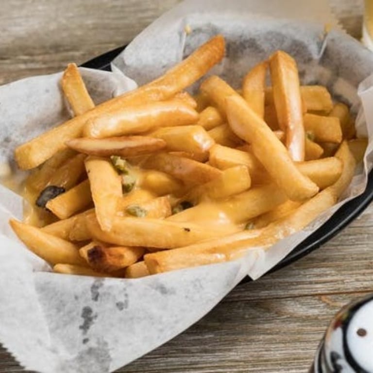 Delicious cheese fries